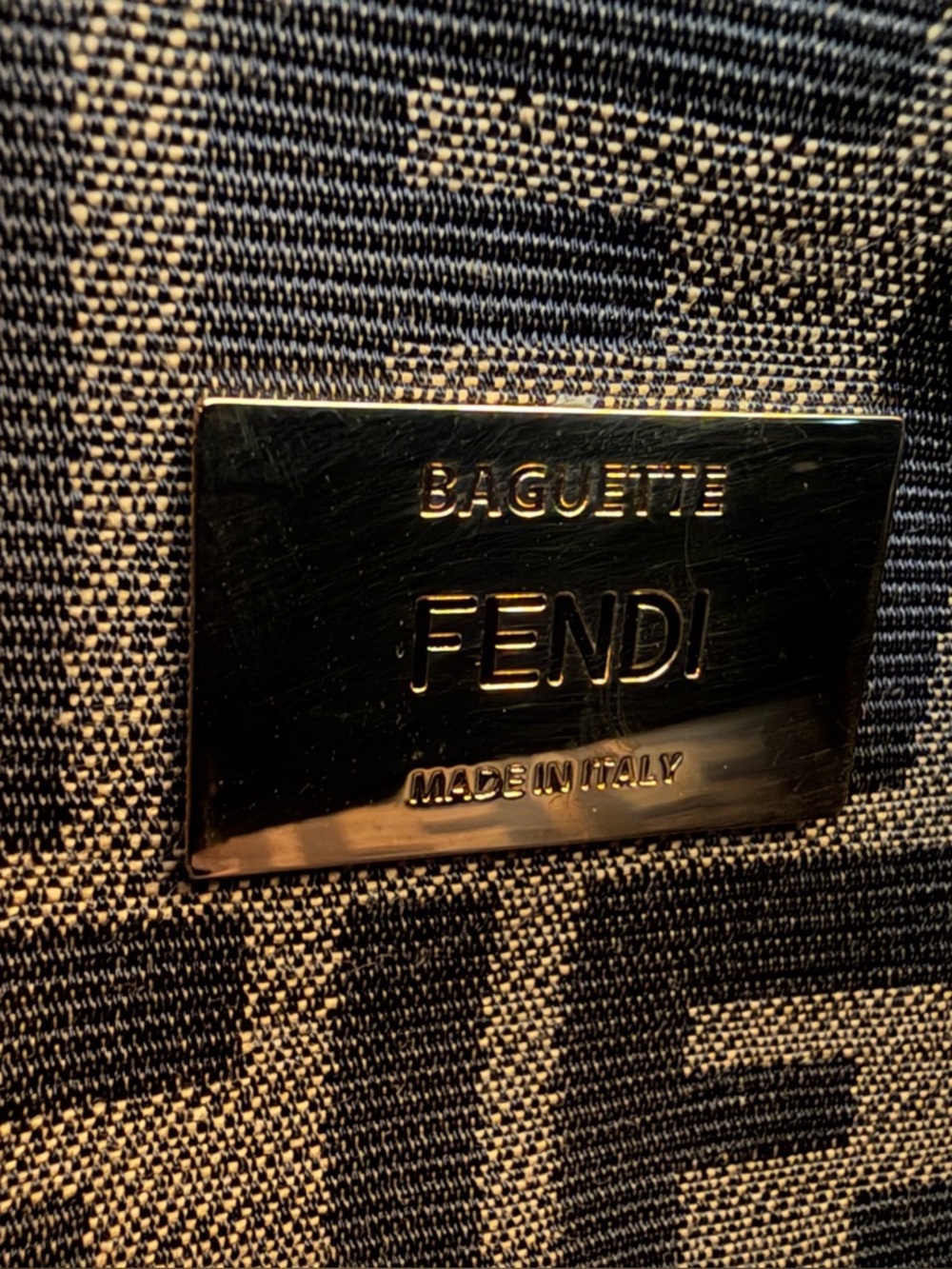 Fendi Baguette Classic Brown FF Zucca Print - Picture 5 of 8